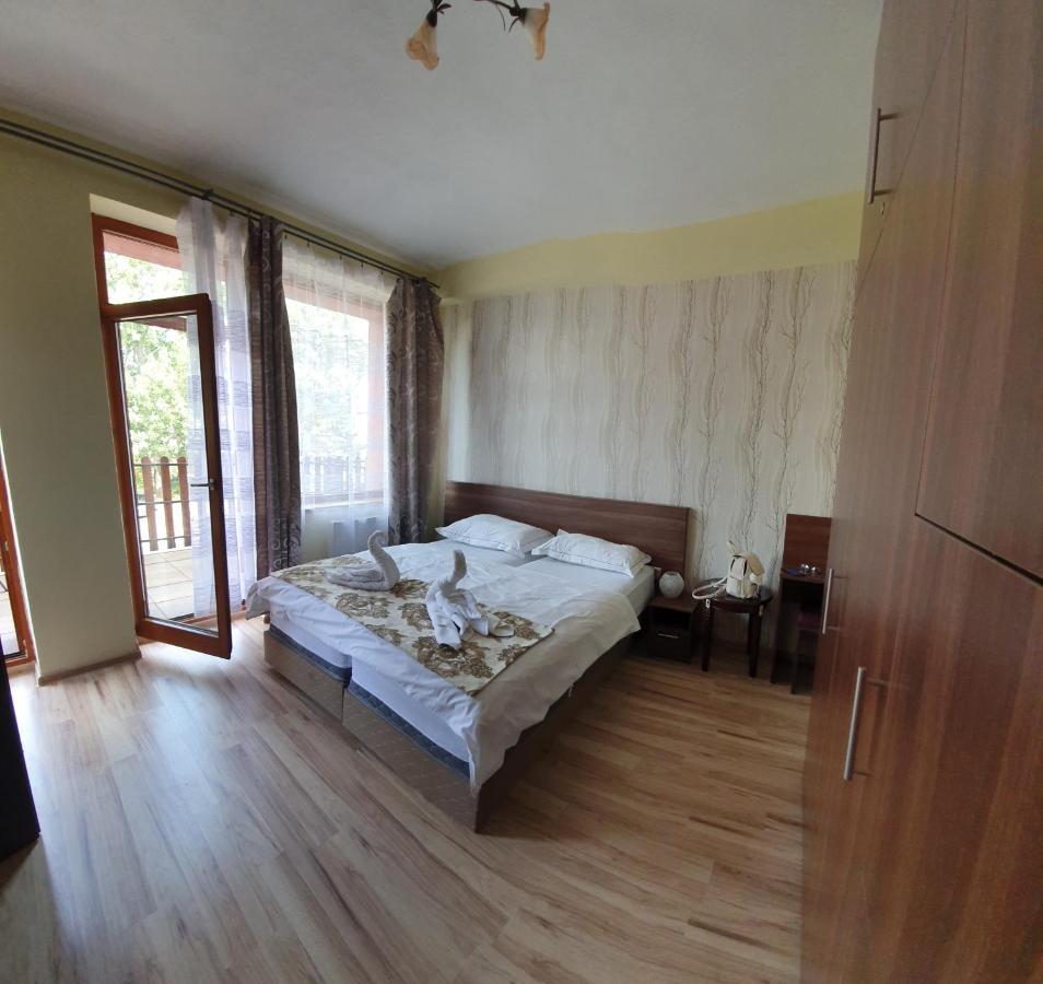 Apartmánový Wellness Garni Hotel Relax Senec Exterior foto