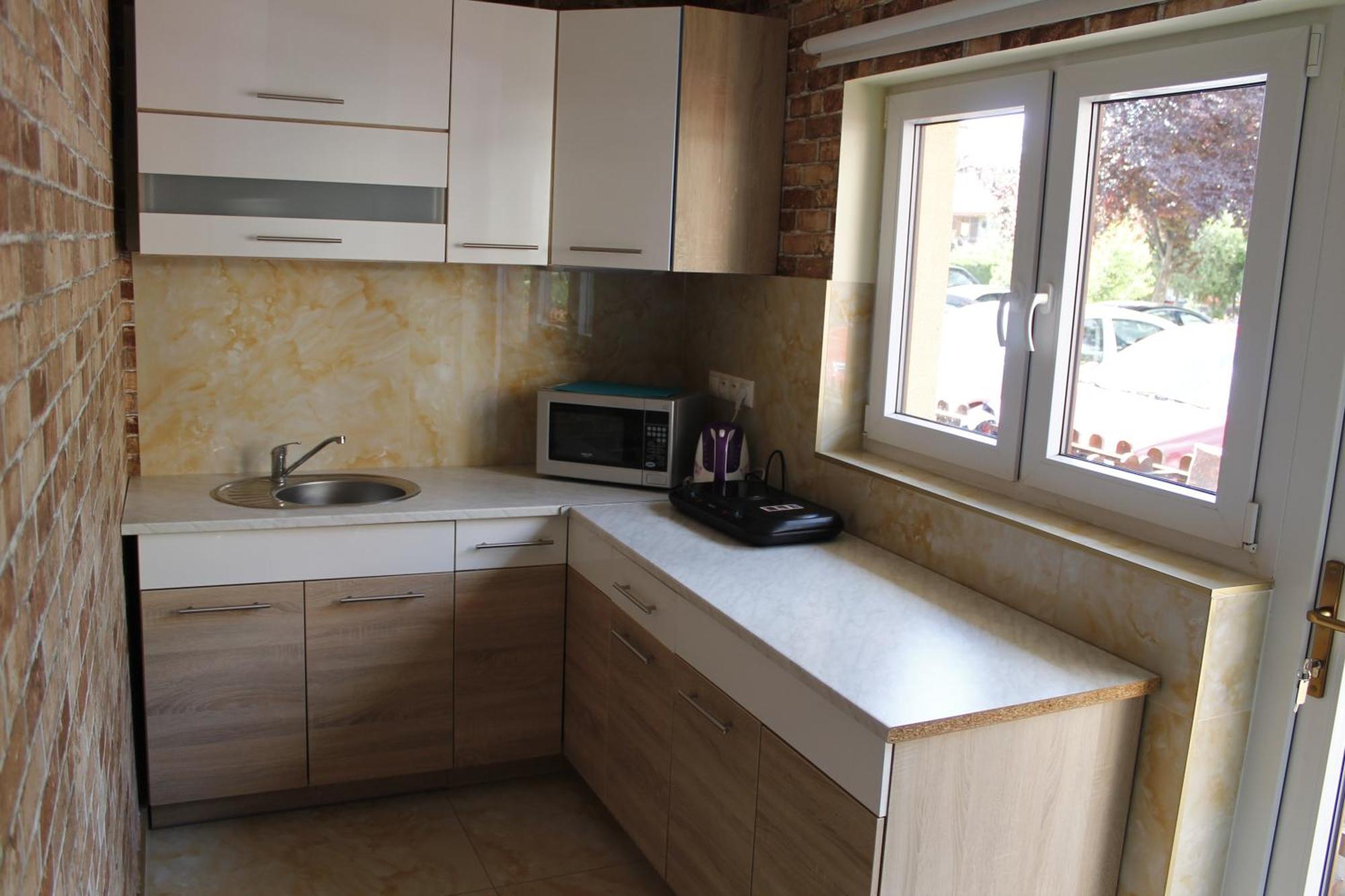 Apartmánový Wellness Garni Hotel Relax Senec Zimmer foto